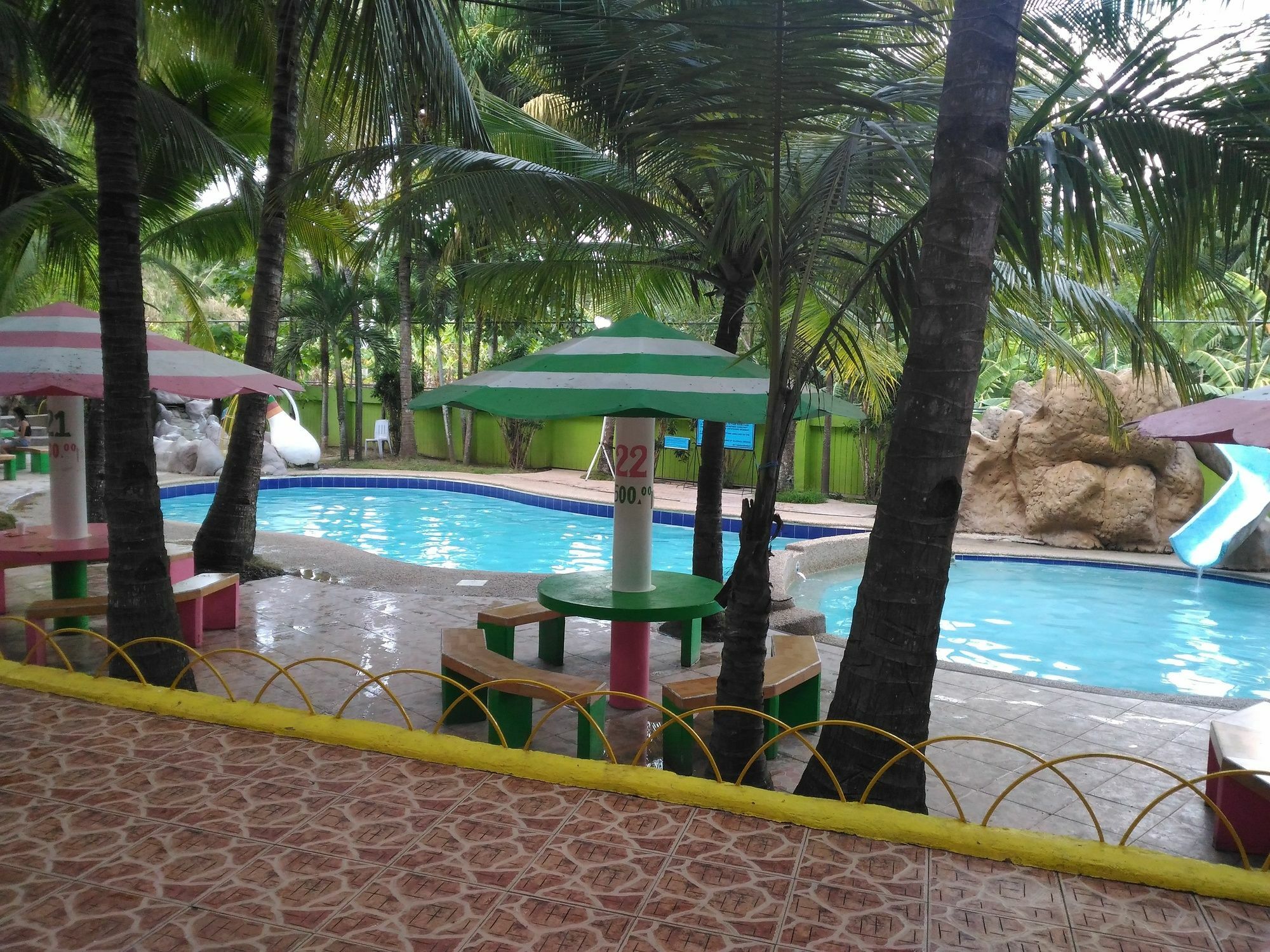 Tubod Flowing Water Resort Minglanilla Exterior foto